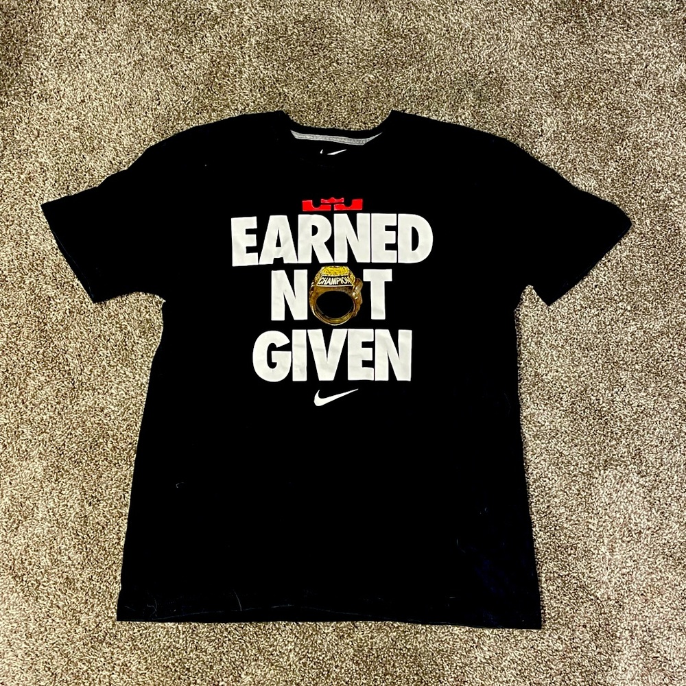 Lebron Shirt Mens Size Large